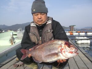 2011324